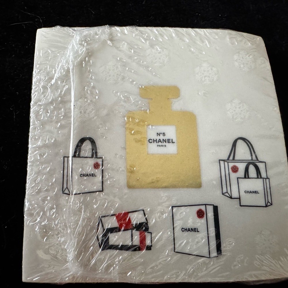 Promotional pack Chanel no 5 stickers lot new in package